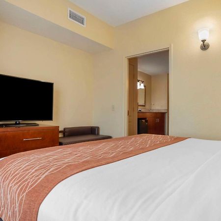 Comfort Inn & Suites Daphne Spanish Fort - Mobile East Екстериор снимка