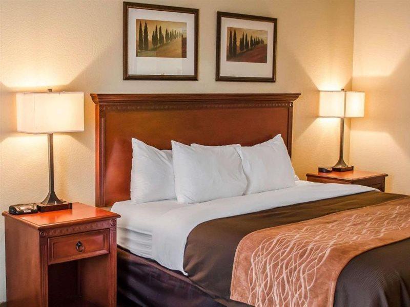 Comfort Inn & Suites Daphne Spanish Fort - Mobile East Екстериор снимка