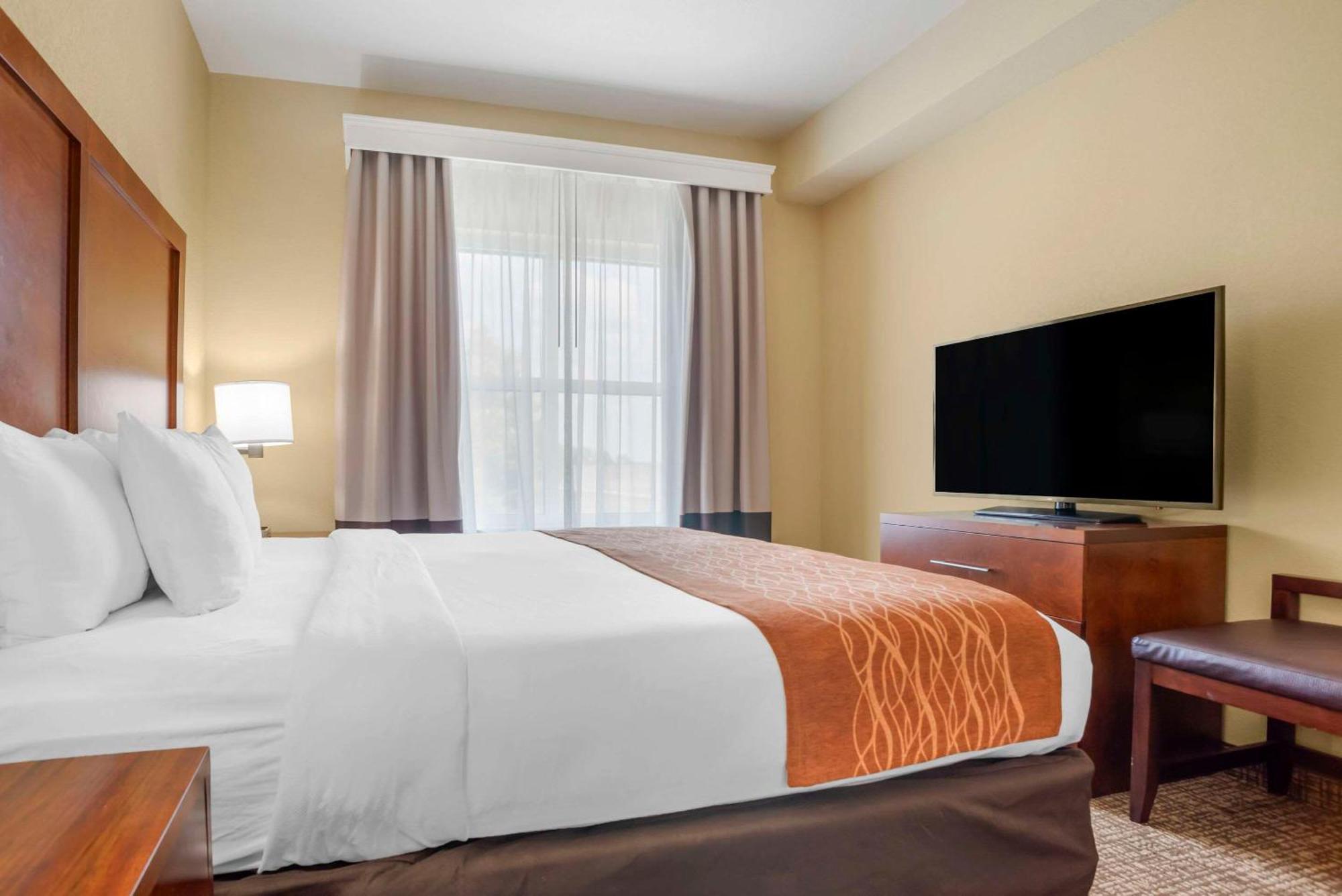 Comfort Inn & Suites Daphne Spanish Fort - Mobile East Екстериор снимка